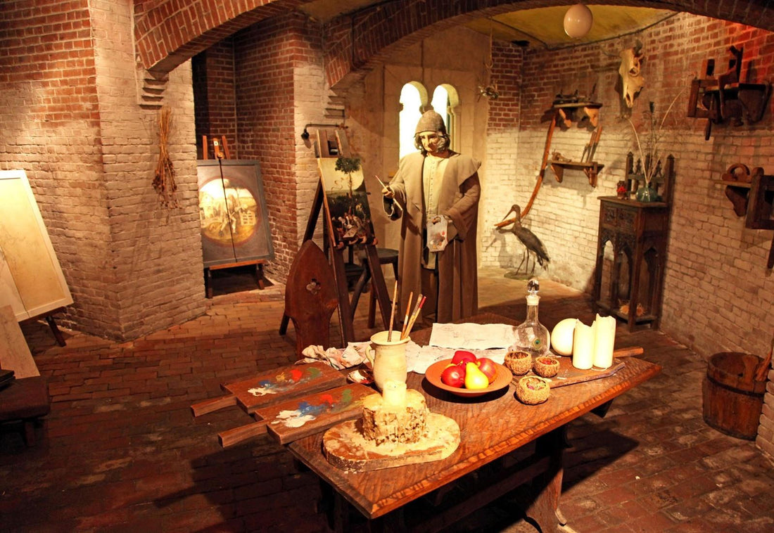 Jheronimus Bosch opgesteld als pop in zijn atelier aan de markt. 